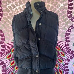 Aeropostale Women's Navy Blue Puffer Vest